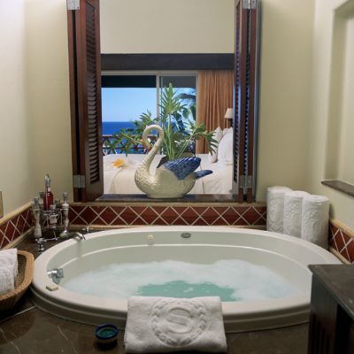 Sheraton Hacienda Del Mar - In Room Jacuzzi