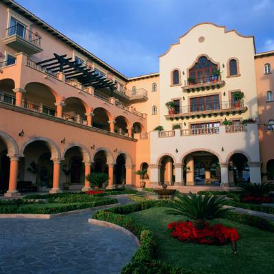 Sheraton Hacienda Del Mar - Versalles Gardens