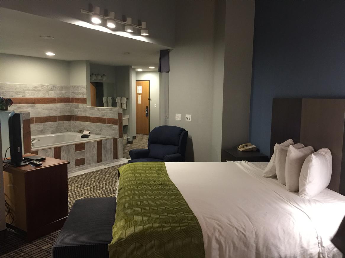 Baymont Inn & Suites - 