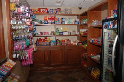 Holiday Inn Express Hotel & Suites - Gift Shop