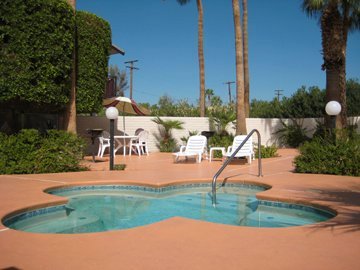 Yuma Palms Inn - Jacuzzi