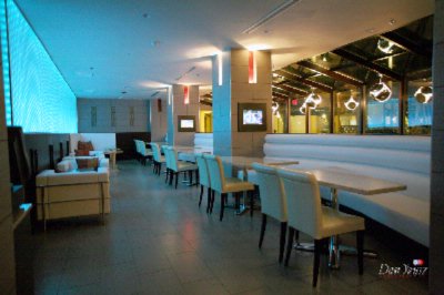 Crowne Plaza Hotel Fullerton - Griswold's Bar And Grill
