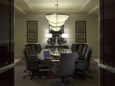 Sheraton Overland Park Hotel - Redbud Board Room