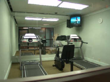 Comfort Inn North Oceanfront - Clarion Hotel Workout Room