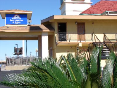 Americas Best Value Inn & Suites - 