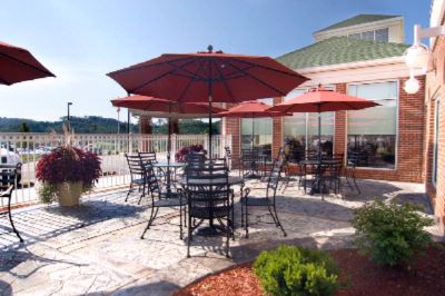 Hilton Garden Inn Clarksburg West Virginia - Outdoor Patio