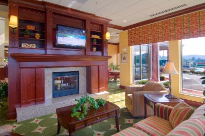 Hilton Garden Inn Clarksburg West Virginia - Lobby