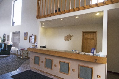 Best Western Indian Oak - Front Desk