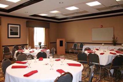 Hampton Inn & Suites - Hold Your Meeting Or Event Here!