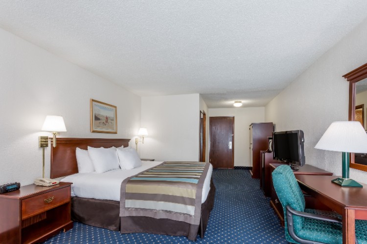 Baymont Inn & Suites - 