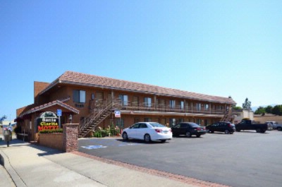 Santa Clarita Motel - 