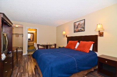 Santa Clarita Motel - 