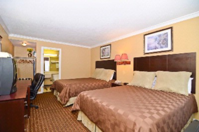 Santa Clarita Motel - 