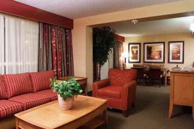 Embassy Suites Dallas Park Central - Presidential Suite Living Room