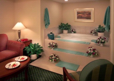 Courtyard by Marriott - 
