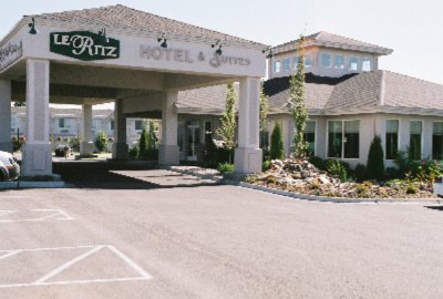 Le Ritz Hotel & Suites - 