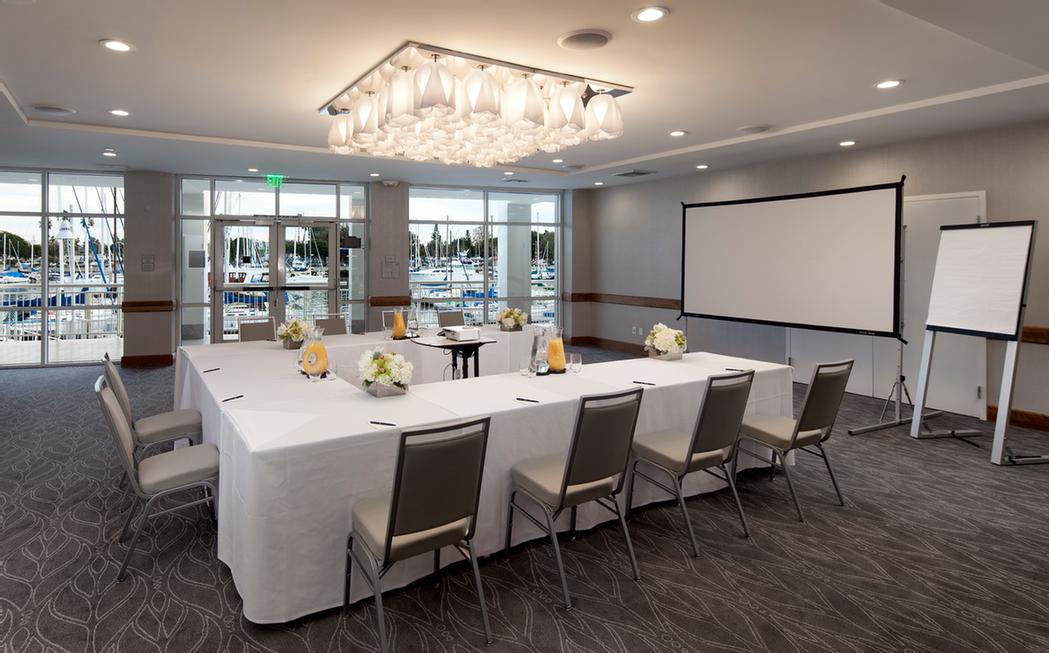 Marina Del Rey Hotel - Marina Meeting Room