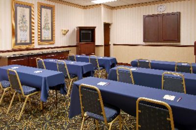 Comfort Suites Meeting Room