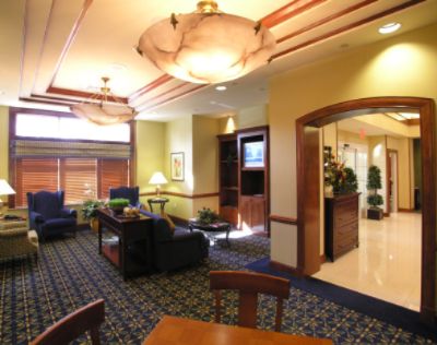 Residence Inn Norfolk Airport Library & Tv Room