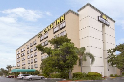 Days Inn Ft. Lauderdale Hollywood Airport South - Hotel Exterior