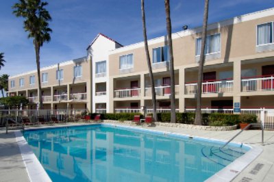 Ramada Convention Center I Drive - Hotel Pool