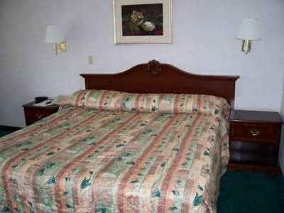 Americas Best Value Inn - 