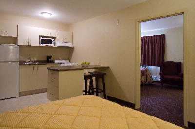 Comfort Inn Halifax - Suite With Full Kitchen Separate Bedroom Two Queen Beds
