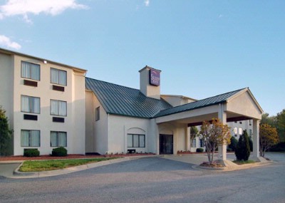 Sleep Inn - Hotel Entrance