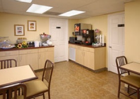 Super 8 Austin / Downtown / Capitol Area - 