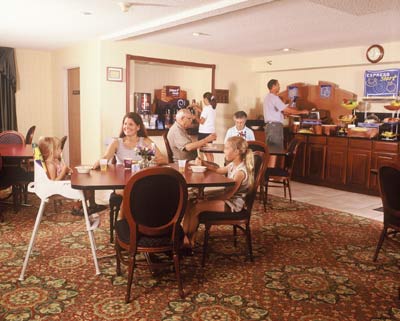 Holiday Inn Express Belmont - 