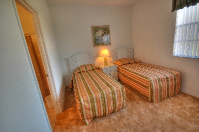 Dream Resort by Synergy - Upstairs Bedroom With Twin Beds