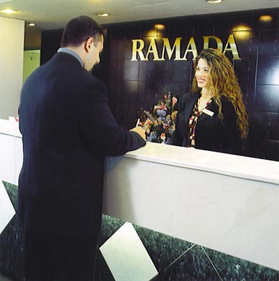 Ramada Inn Downriver - 