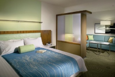 Springhill Suites Hampton Coliseum Central - The Springhill Suites Hampton Features Refreshing Modern Decor To Help You Relax During Your Stay.