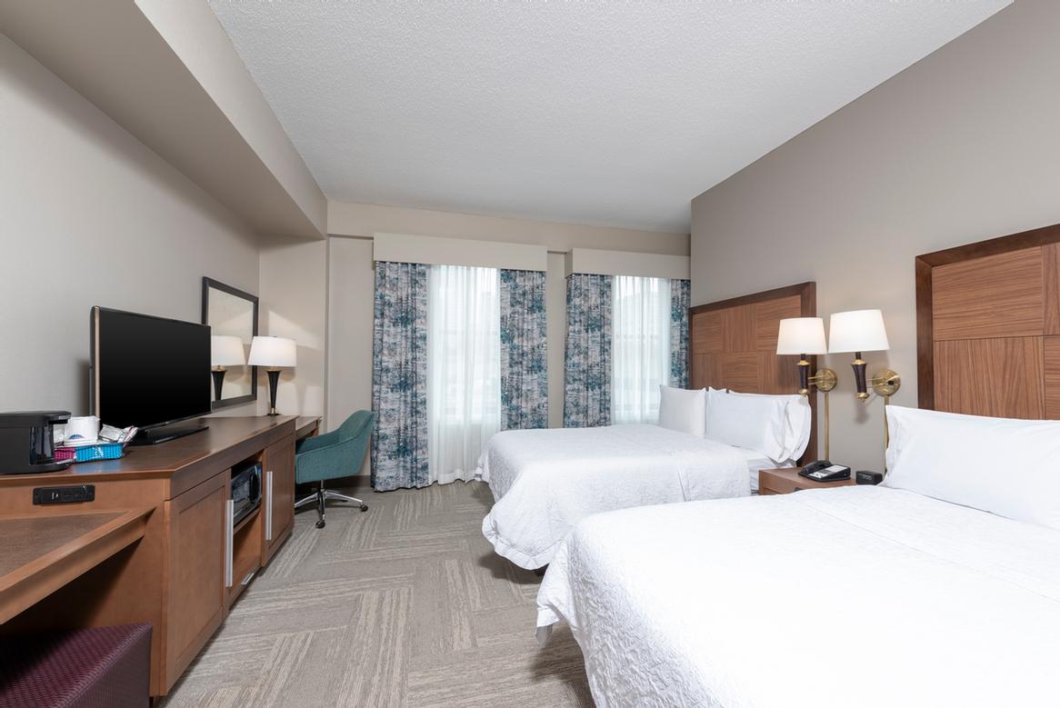 Hampton Inn Downtown Indianapolis - 