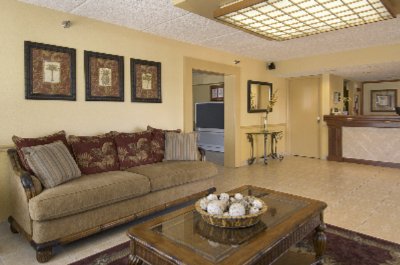 Baymont Inn Kissimmee - Lobby