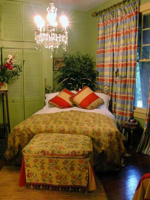 Robin's Nest Bed & Breakfast Inn - Ruth Anns Room