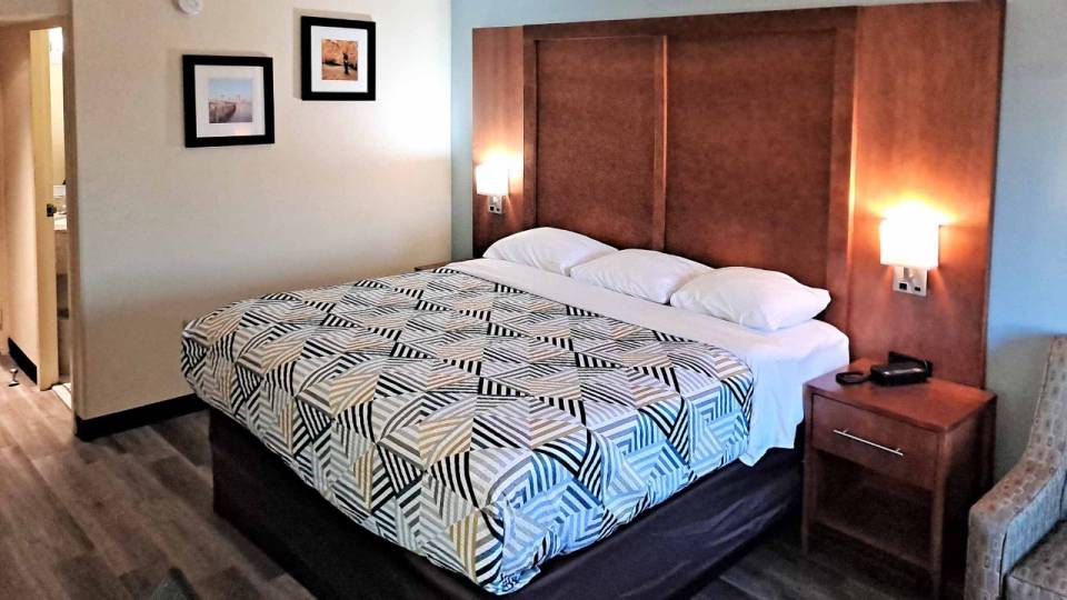 Spacious King Size Room
