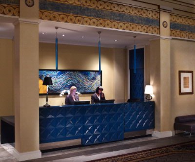 Hotel Monaco - Monaco Guestroom