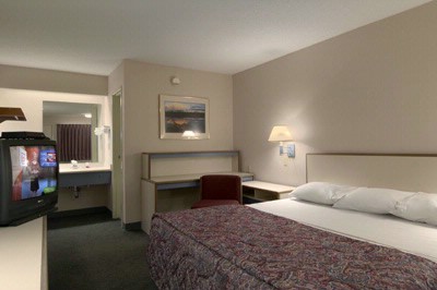 Red Roof Inn Kansas City North Worlds of Fun - 