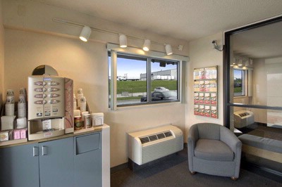 Red Roof Inn Kansas City North Worlds of Fun - 
