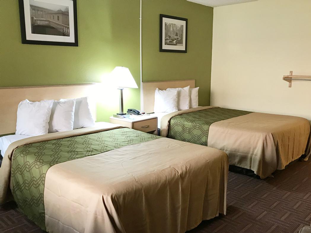 Quality Inn of Gloucester City Nj / Philadelphia - 