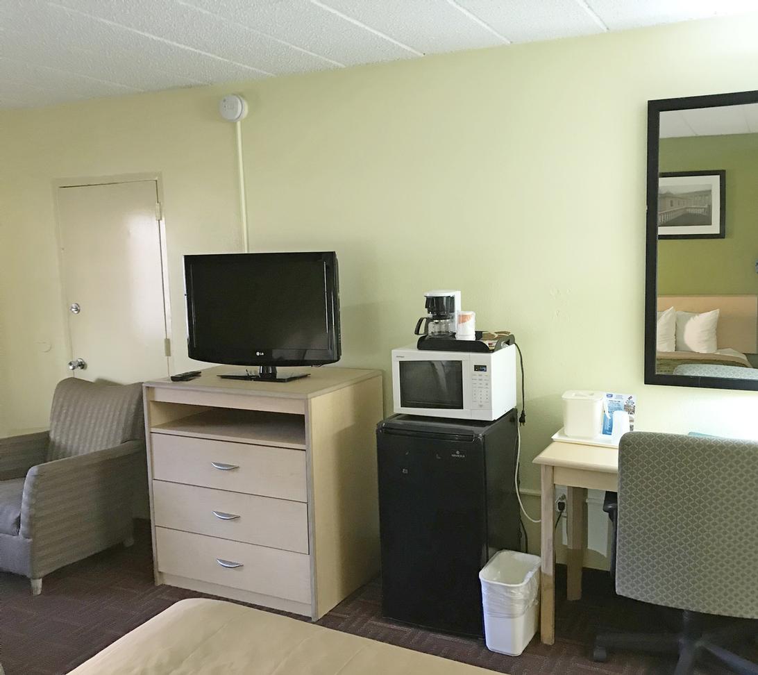 Quality Inn of Gloucester City Nj / Philadelphia - Business Center