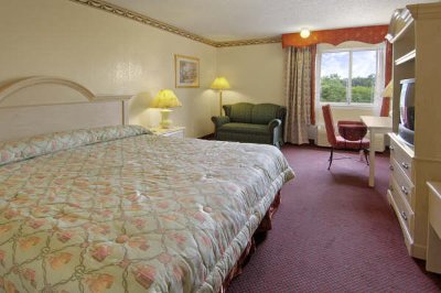 Baymont Inn & Suites - 