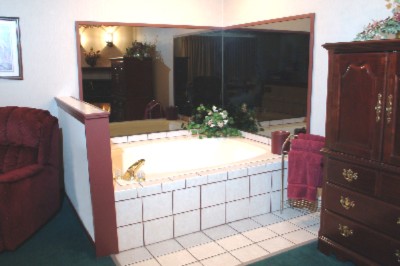 Heartland Inn Crossroads - Whirlpool Room