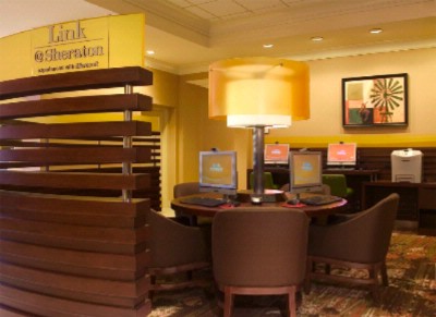 Sheraton Suites Market Center Dallas - 