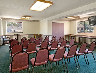 Americas Best Value Inn - 
