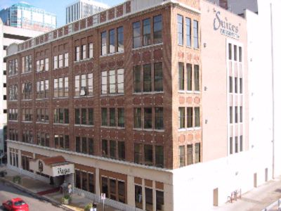 The Suites Of 800 Locust Hotel & Spa