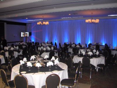 Holiday Inn Burlington Hotel & Conference Centre - Franco's Restaurant