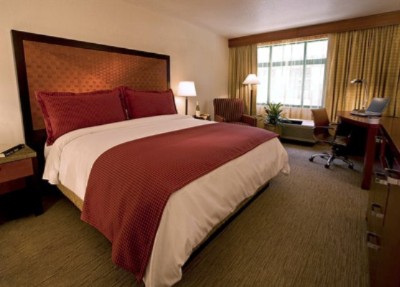 Paramount Hotel - Traditional Room With A King Bed