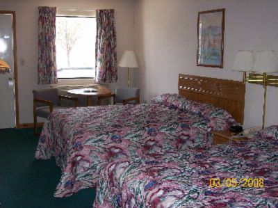 Lynina Inn - Double Queen